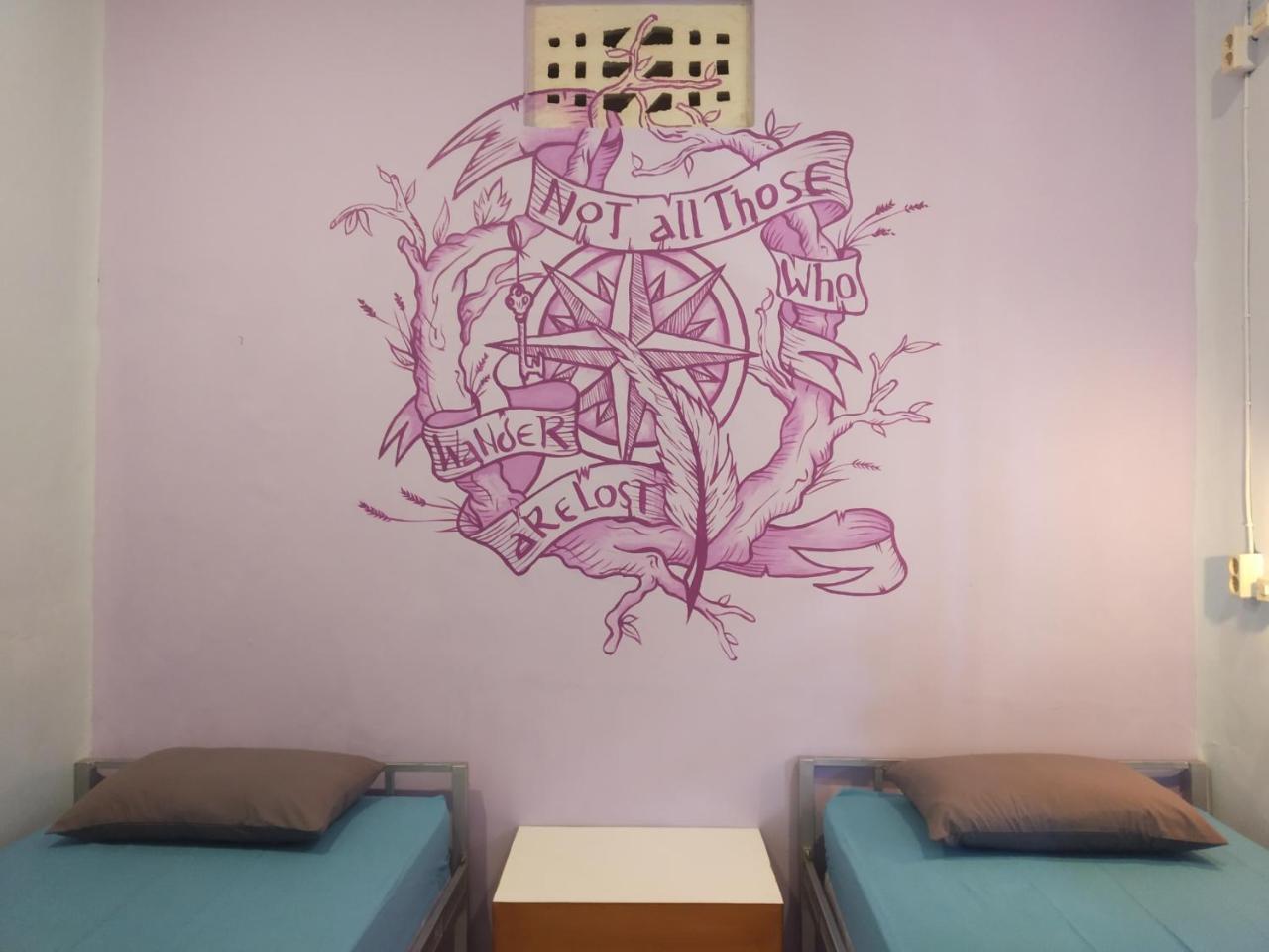 Hoz Bed & Breakfast ジョグジャカルタ エクステリア 写真