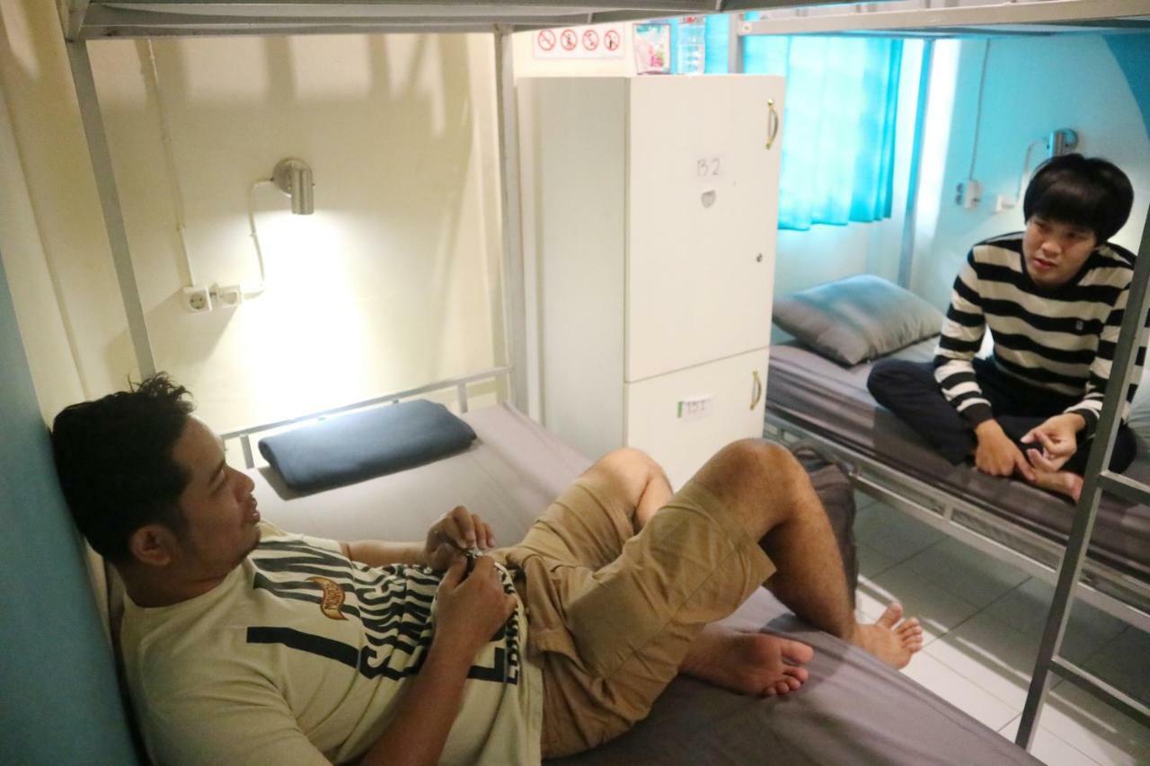 Hoz Bed & Breakfast ジョグジャカルタ エクステリア 写真